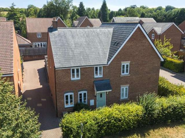 3 Bedroom Detached House