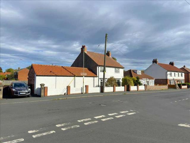 3 Bedroom Detached House