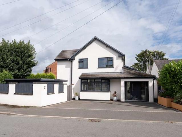 3 Bedroom Detached House