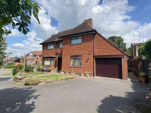 3 Bedroom Detached House