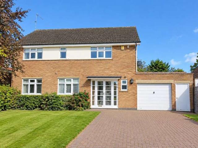 3 Bedroom Detached House