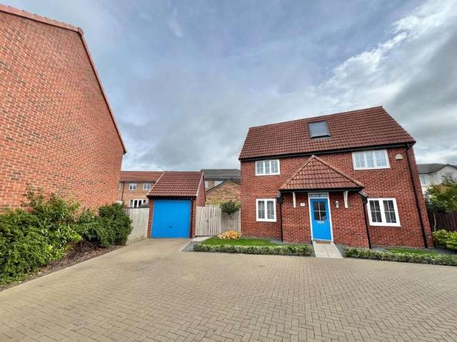 3 Bedroom Detached House