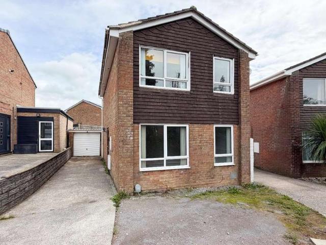 3 Bedroom Detached House