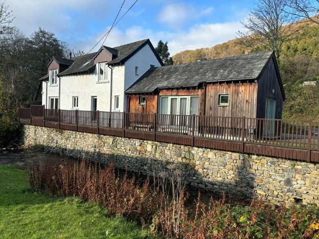 3 Bedroom Detached House