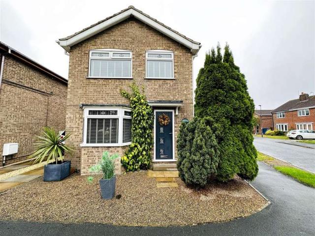 3 Bedroom Detached House