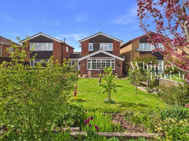 3 Bedroom Detached House