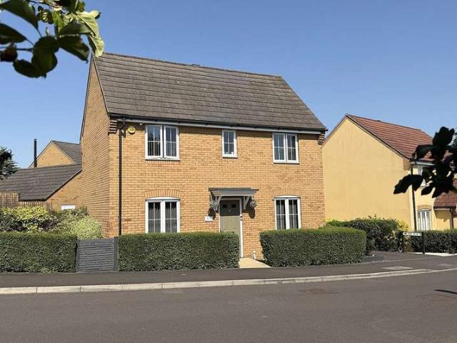 3 Bedroom Detached House