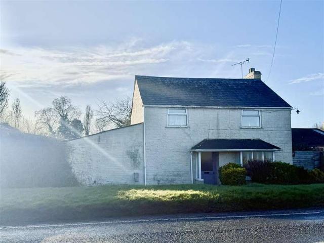 3 Bedroom Detached House