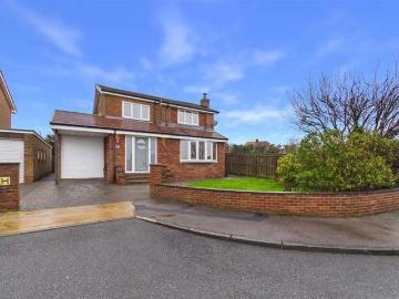 3 Bedroom Detached House