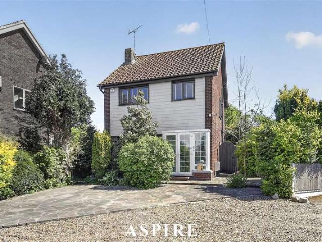 3 Bedroom Detached House