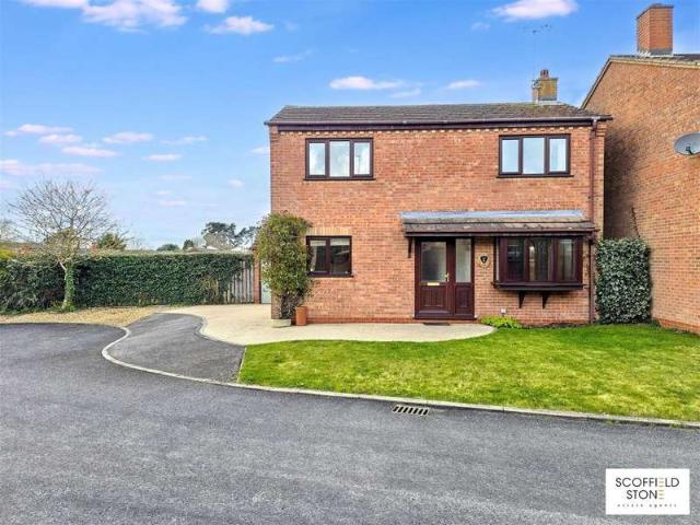 3 Bedroom Detached House