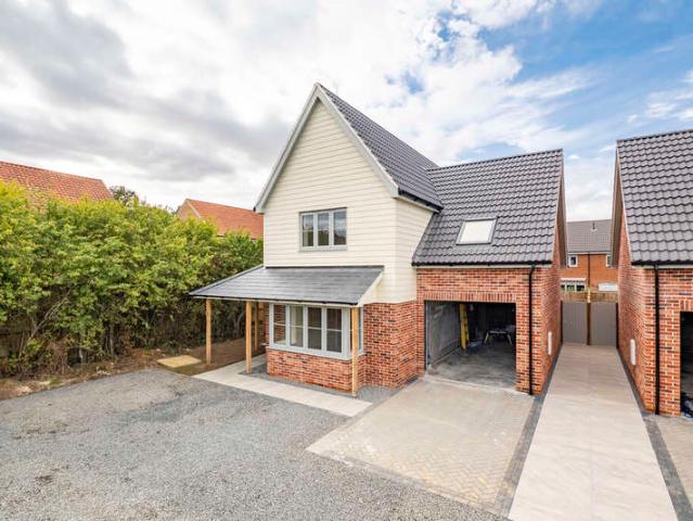 3 Bedroom Detached House