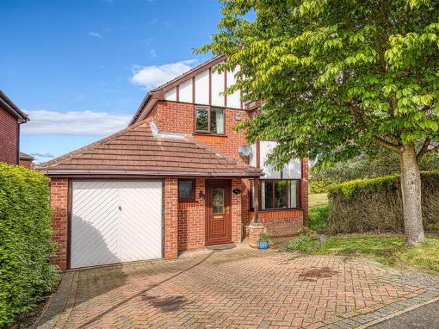 3 Bedroom Detached House