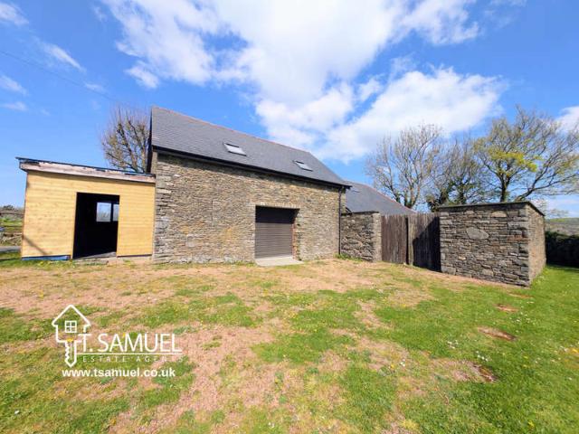 3 Bedroom Detached House