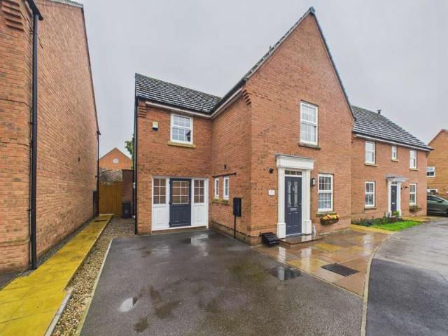 3 Bedroom Detached House