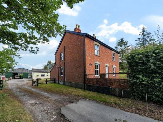 3 Bedroom Detached House