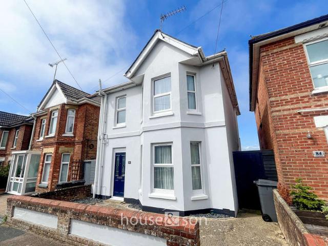 3 Bedroom Detached House