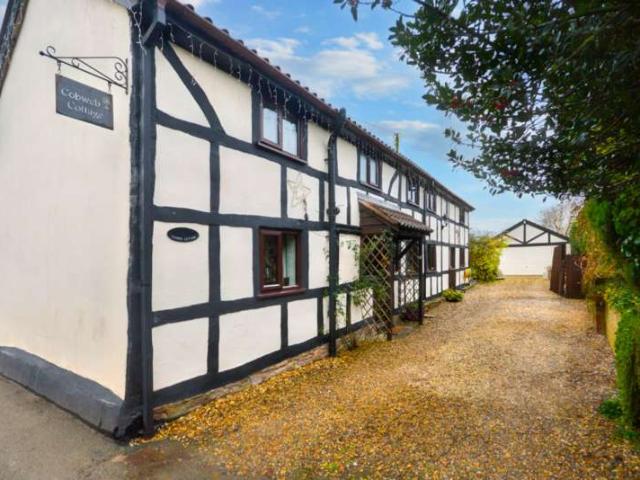 3 Bedroom Detached House