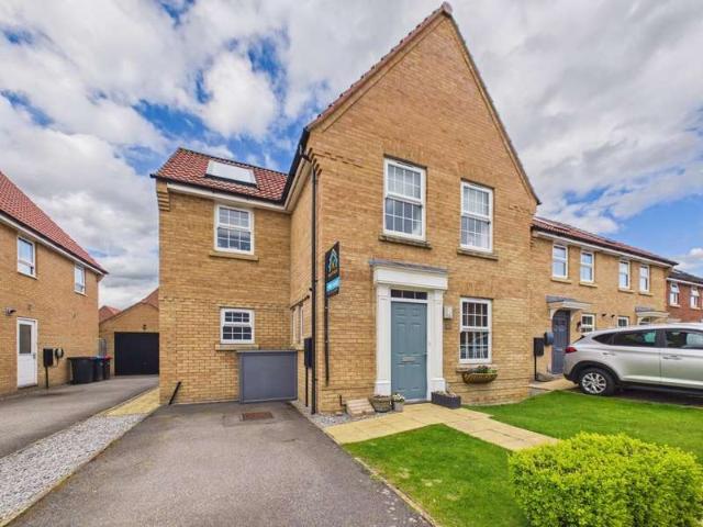 3 Bedroom Detached House