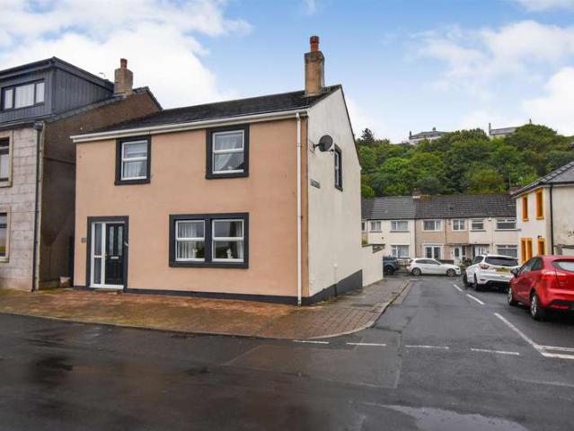 3 Bedroom Detached House