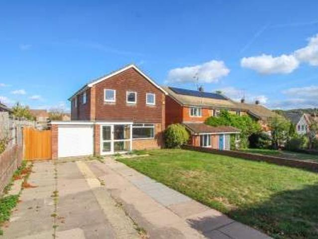 3 Bedroom Detached House