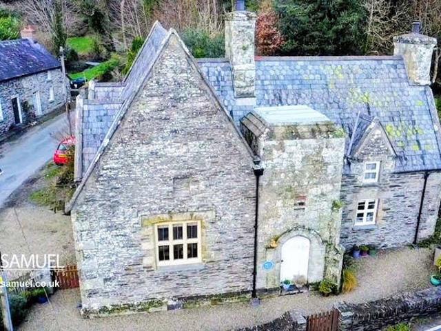 3 Bedroom Detached House