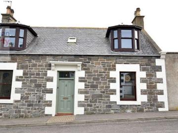 3 Bedroom Detached House