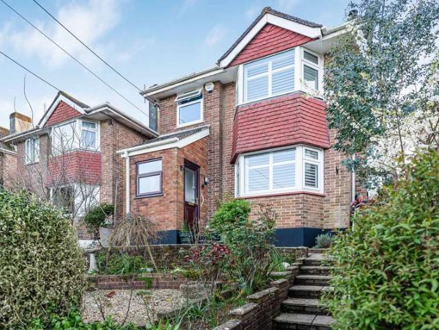 3 Bedroom Detached House