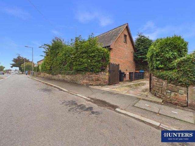 3 Bedroom Detached House