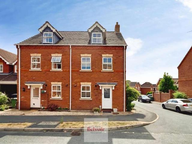 3 Bedroom Detached House