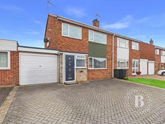 3 Bedroom Detached House