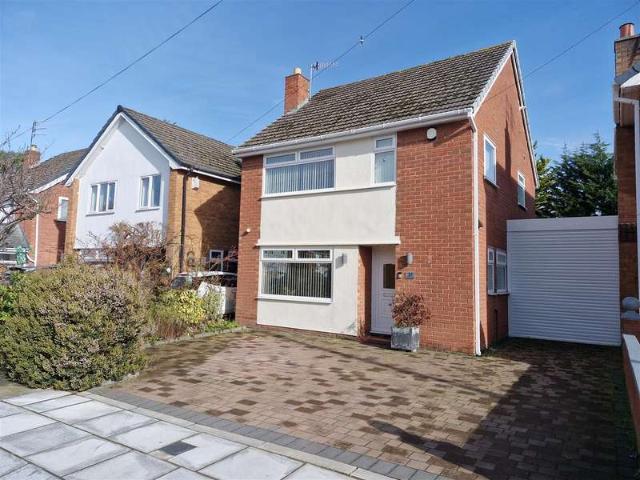 3 Bedroom Detached House