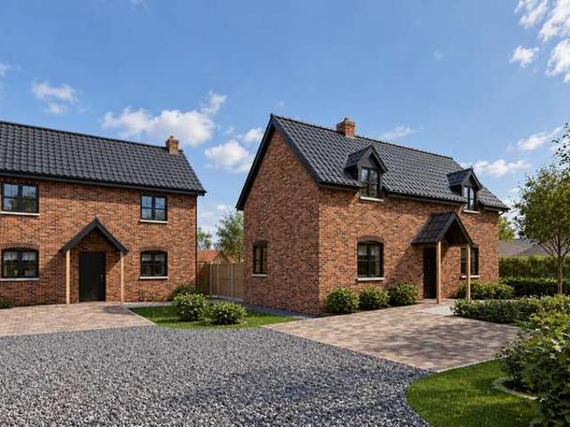 3 Bedroom Detached House