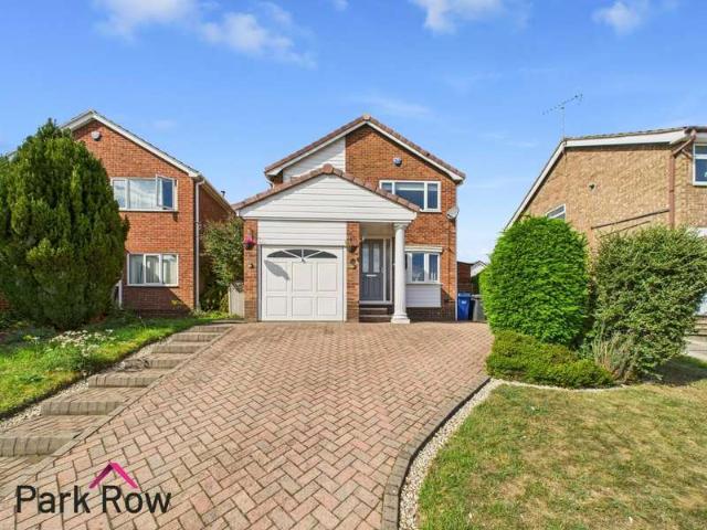 3 Bedroom Detached House
