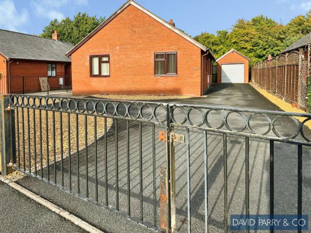 3 Bedroom Detached House