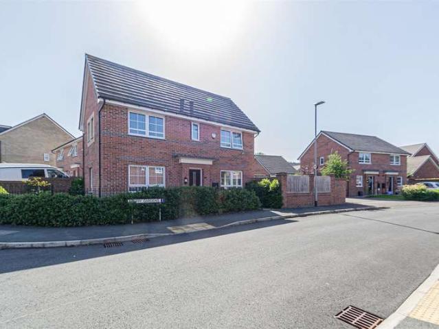 3 Bedroom Detached House