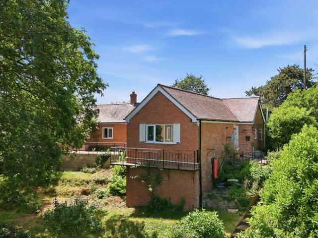 3 Bedroom Detached House