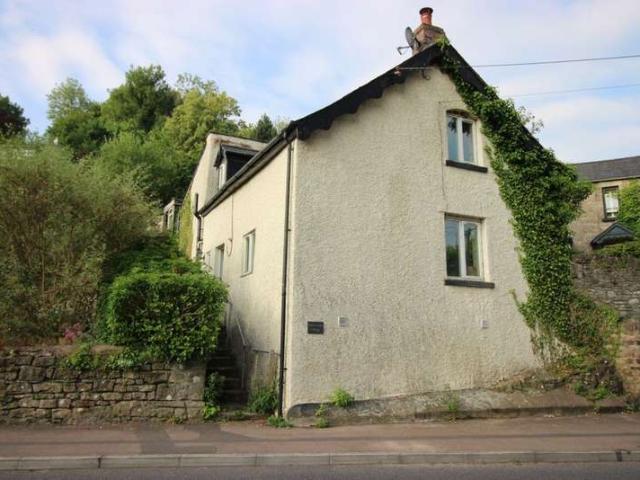 3 Bedroom Detached House