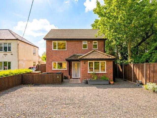 3 Bedroom Detached House