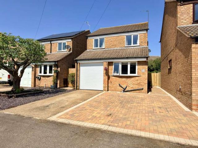 3 Bedroom Detached House