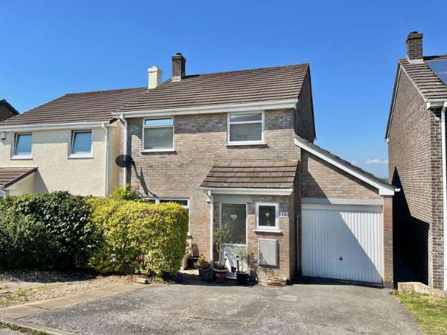 3 Bedroom Detached House