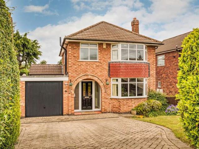 3 Bedroom Detached House
