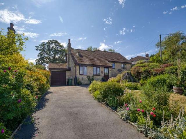 3 Bedroom Detached House
