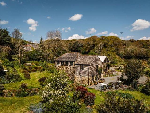 3 Bedroom Detached House