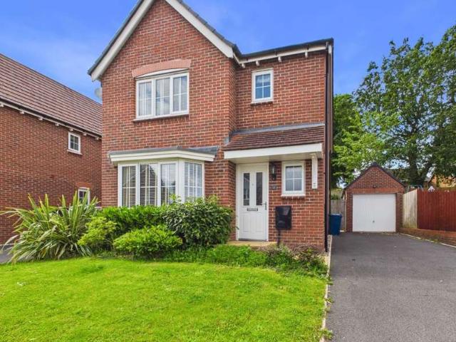 3 Bedroom Detached House