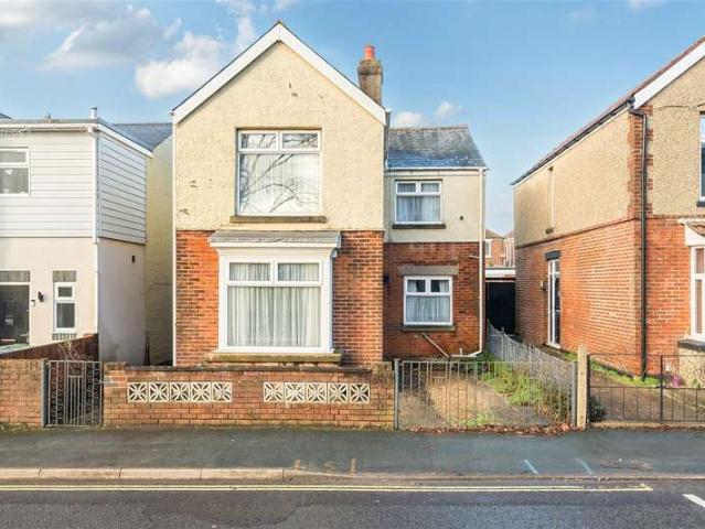 3 Bedroom Detached House