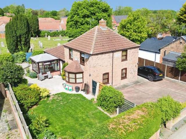 3 Bedroom Detached House