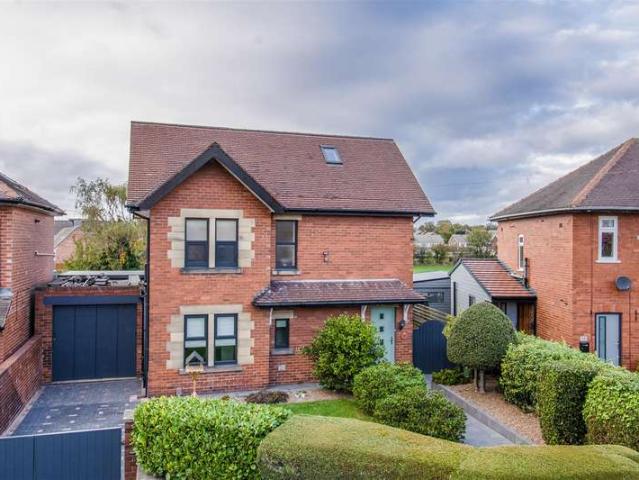 3 Bedroom Detached House