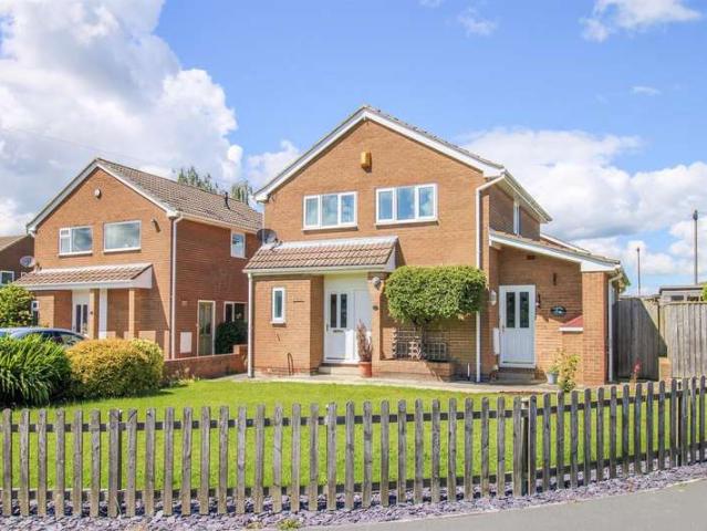 3 Bedroom Detached House