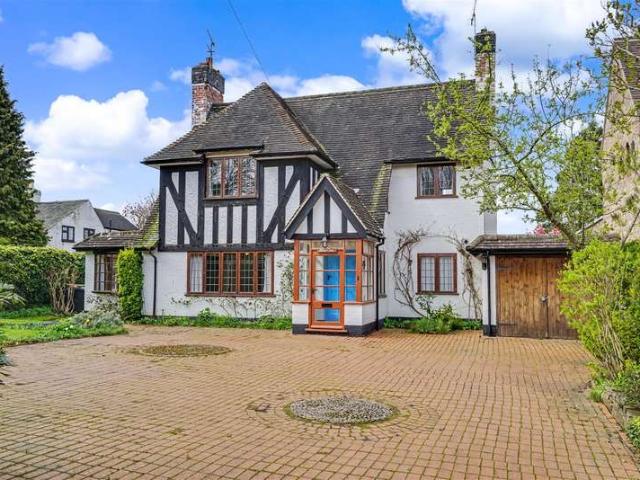 3 Bedroom Detached House